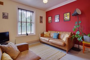 Lounge- click for photo gallery